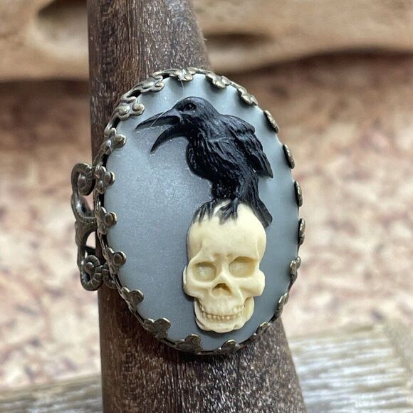 Renaissance CAMEO Skull Black Crow Raven gothic Ring Adjustable Christmas gift - Picture 1 of 16